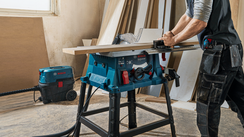 Стационарен циркуляр Bosch Blue GTS 254, снимка 4 - Стационарни циркуляри