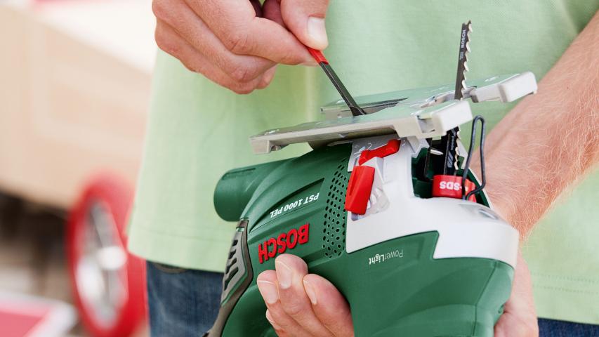 Акумулаторен прободен трион Bosch EasySaw 18V-70 Solo, снимка 8 - Акумулаторни прободни триони