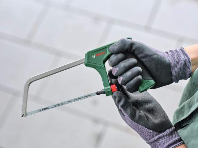 Ножовка Bosch 150 мм, снимка 5 - Триони за метал