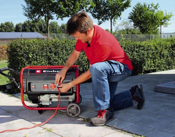 Бензинов генератор Einhell TC-PG 35/E5 3.1 kW, снимка 2 - Бензинови генератори