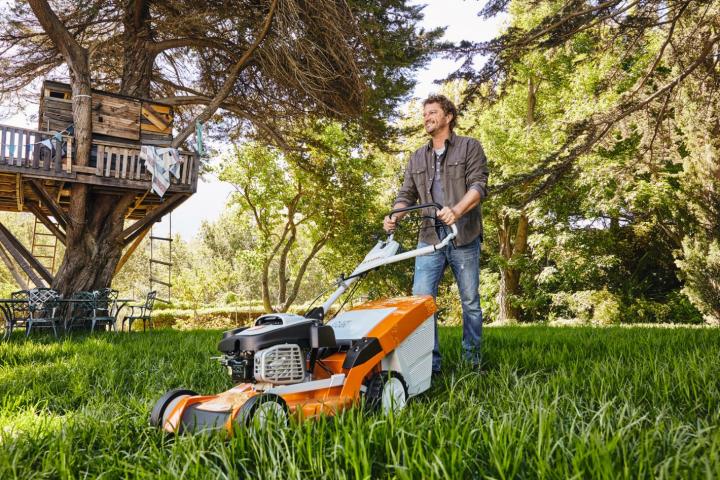Бензинова косачка Stihl RM 655.0 V, снимка 2 - Косачки