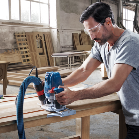 Оберфреза Bosch Blue GOF 130, снимка 4 - Електроинструменти