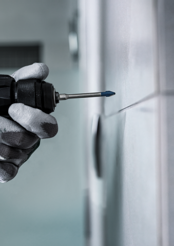 Свредло Bosch Expert HEX-9 Hard Ceramic 4x90 мм, снимка 3 - Свредла за стъкло, фаянс и гранитогрес
