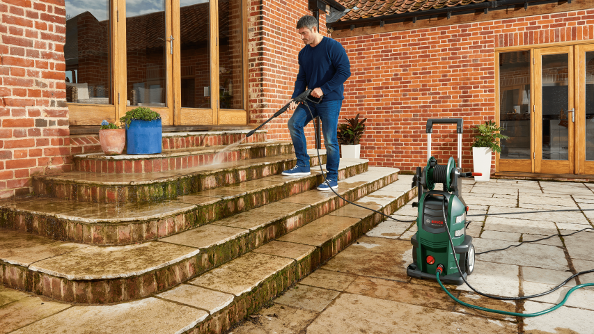 Водоструйка Bosch Universal Аquataк 15О, снимка 4 - Водоструйки