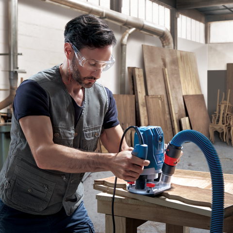 Оберфреза Bosch Blue GOF 130, снимка 5 - Електроинструменти