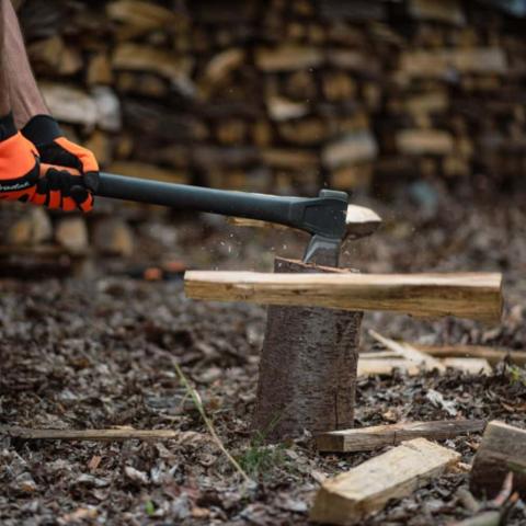 Брадва за цепене на дърва Bradas Professional 1800 г, снимка 3 - Брадви
