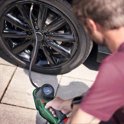 Акумулаторен компресор Bosch UniversalPump 18V Solo, снимка 5 - Помпи и компресори