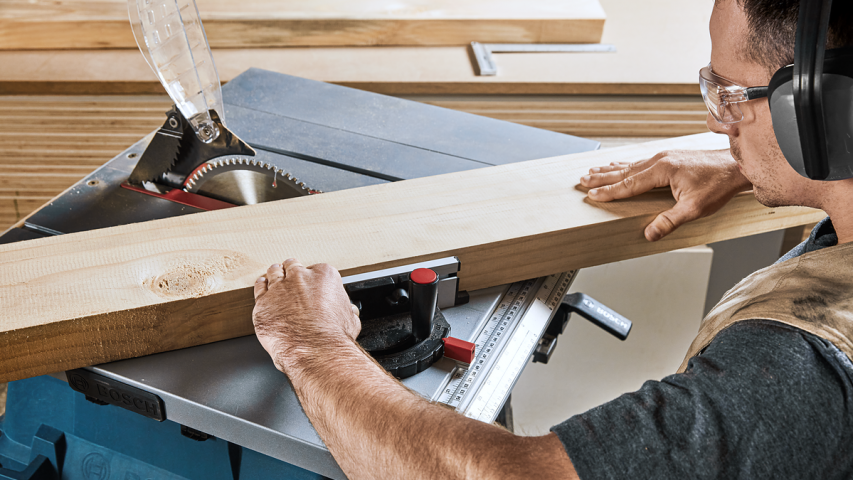 Стационарен циркуляр Bosch Blue GTS 254, снимка 5 - Стационарни циркуляри