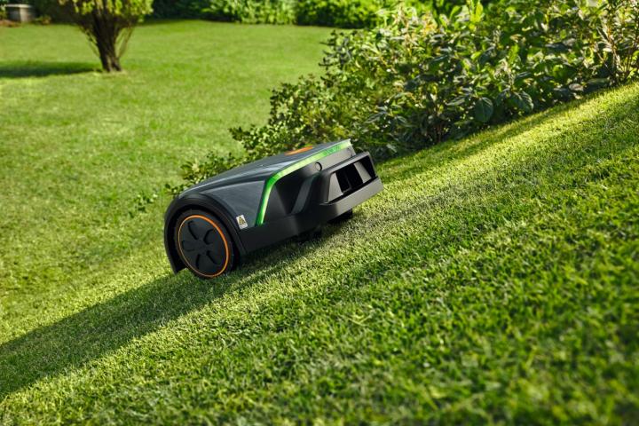 Косачка робот Stihl iMOW 3.0 EVO, снимка 2 - Косящи роботи